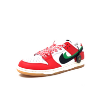 Load image into Gallery viewer, Nike SB Dunk Low Frame Skate Habibi