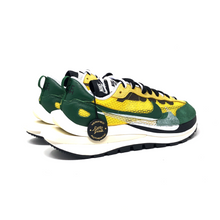 Load image into Gallery viewer, Nike Vaporwaffle Sacai Tour Yellow Stadium Green