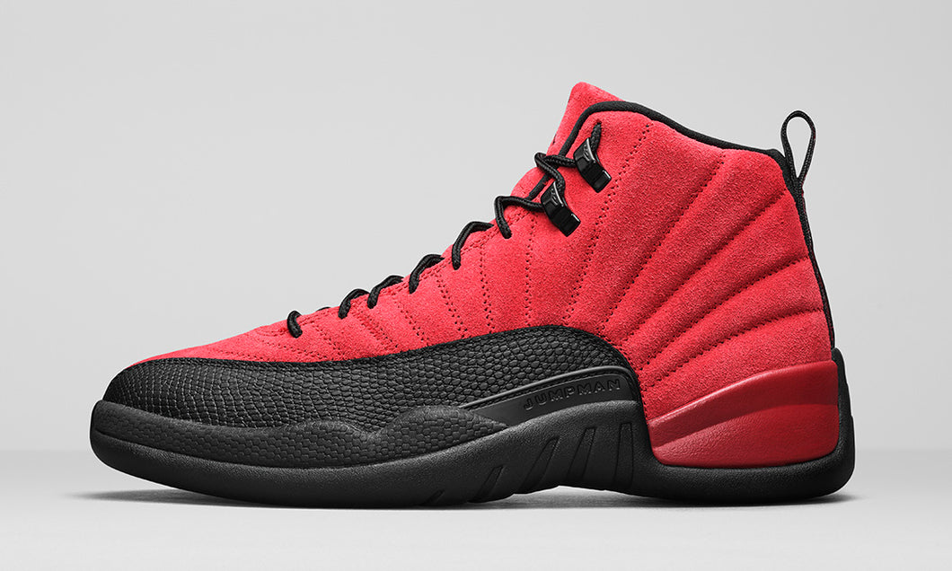 Jordan 12 Retro Reverse Flu game